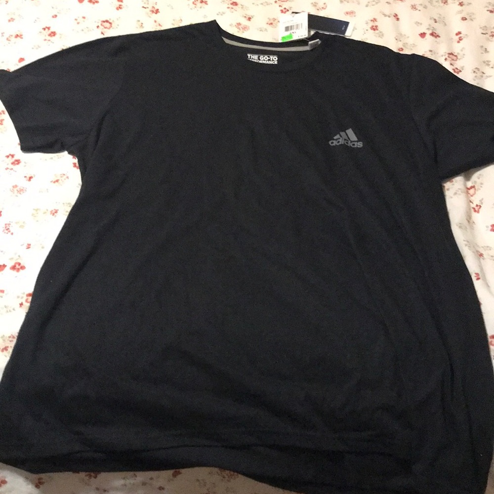 NWT Men’s 2X black adidas T-shirt